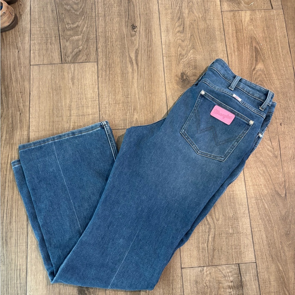 Wrangler Women's Blue Flare Jeans with Pink Detail
